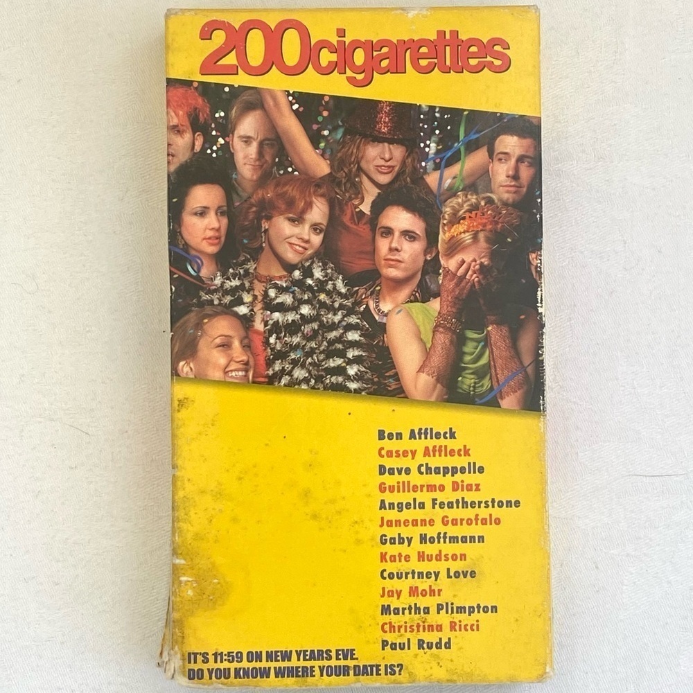 200 Cigarettes 1999 VHS Movie Tape